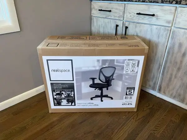 NEW DESK CHAIR, BREATHABLE, ADJUSTABLE