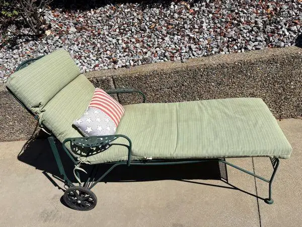 Vintage Chaise Lounge