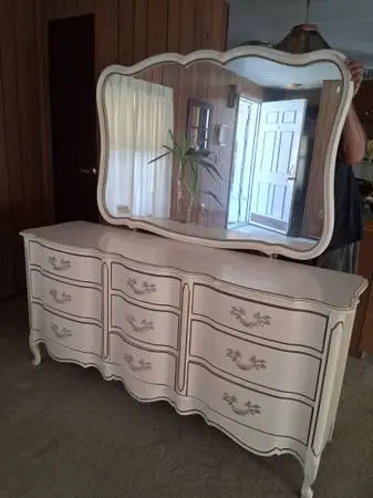 Dresser w/ mirror and Chest of drawers