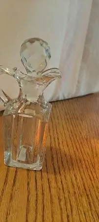 Crystal glass oil perfume bottle