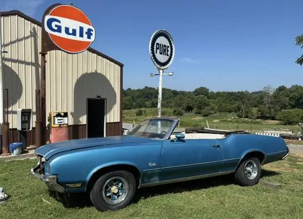 72’ Oldsmobile cutlass supreme