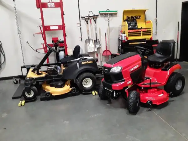 LAWN MOWER / SNOW BLOWER REPAIR GREAT DEAL