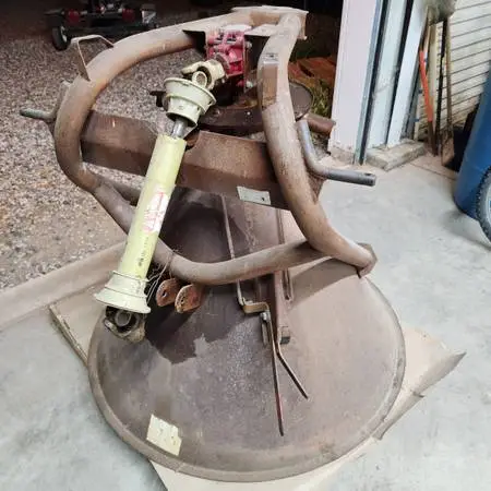 500lb 3-pt Fertilizer spreader