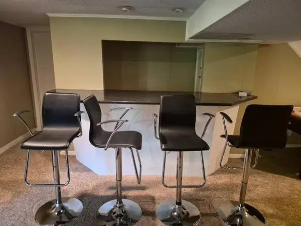 Set of 4 Adjustable, Modern Bar Stools