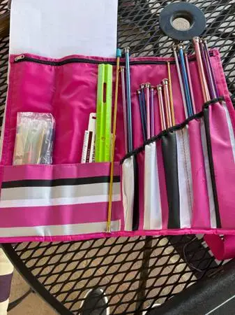 Knitting setup