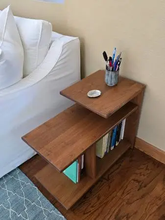Scandinavian Design End Table - Like New