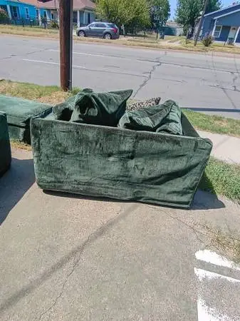 Sofa green color