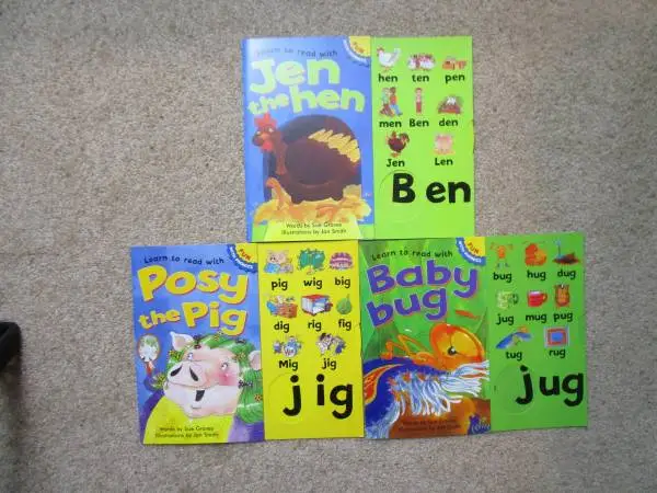 3 Learn to Read Books with Jen the Hen, Posy the Pig, Baby bug