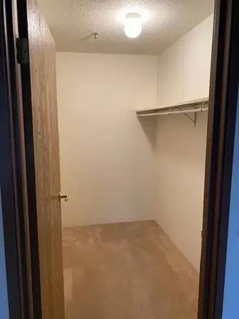 Comfortable 780 sq ft 2 bd, 1 ba for all your needs. Call us now!