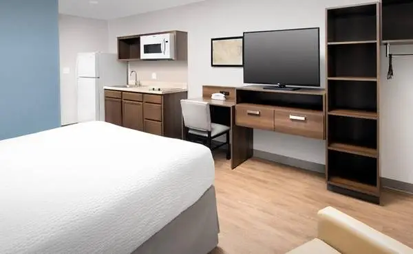 Lease-free!-Week rates for Woodspring Suites studios from $538