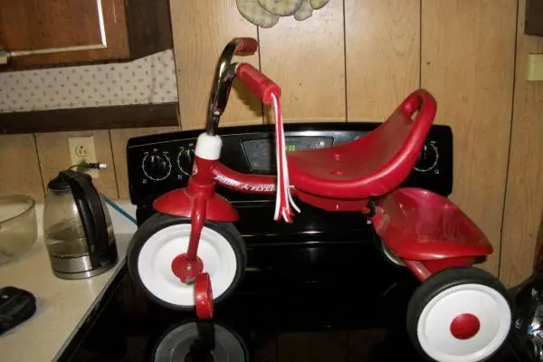 2 Tricycle, Radio-Flyer, Collaspable, Adjust Seat, Great Shape $3 Each
