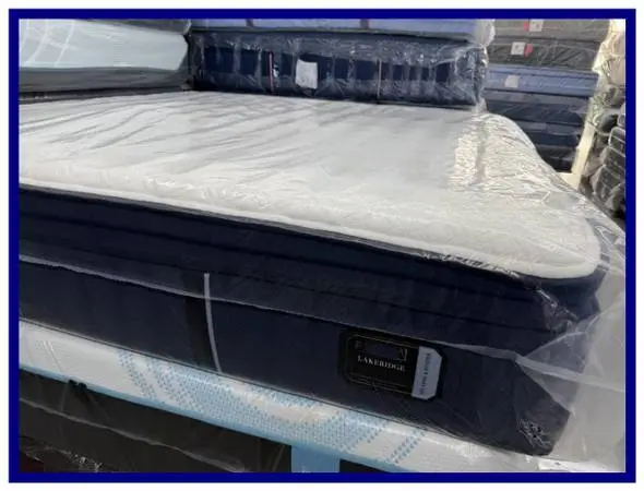 King Size Stearns & Foster Lakeridge Pillow Mattress & Box Bed