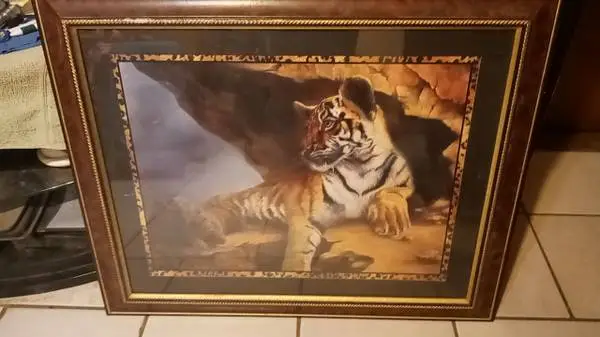 Home interior tiger picture frame