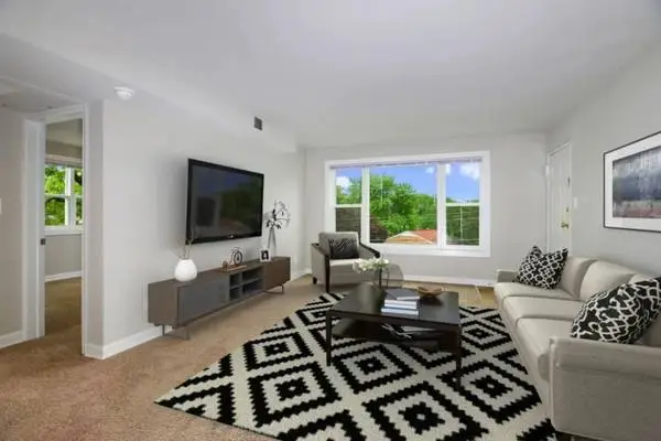 The prime location youve been waiting for! Beautiful 1 bed, 1 bath!