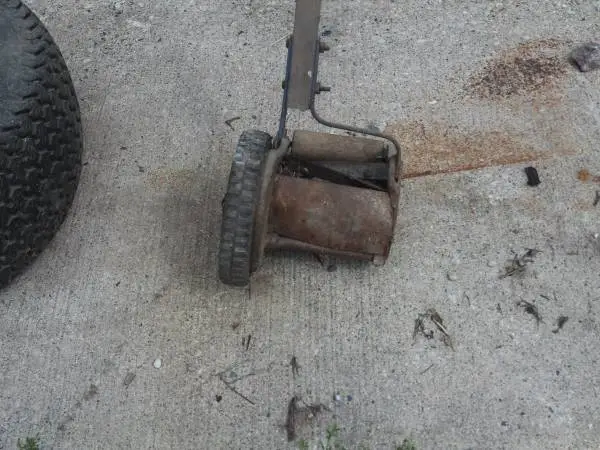antique lawn  edger