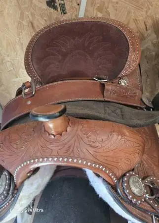 Brand new saddle set -$-6-0-0- & more