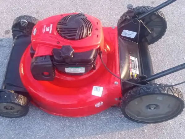 Troy-Bilt 21 inch cut push mower with high back wheels