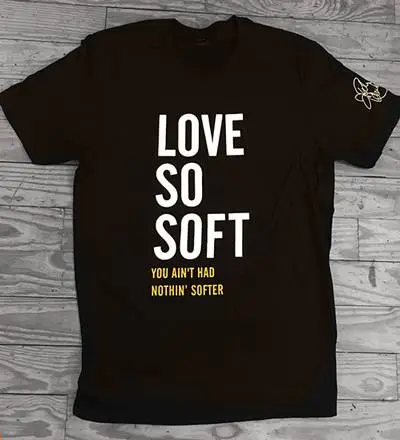 Kelly Clarkson LOVE SO SOFT t-shirt