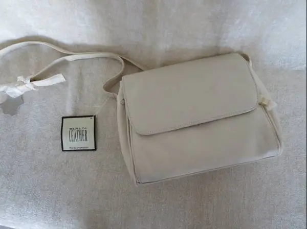 SERETA LEATHER CROSSBODY PURSE