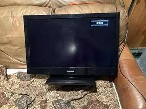Magnavox 32 inch  LCD TV tested working no remote