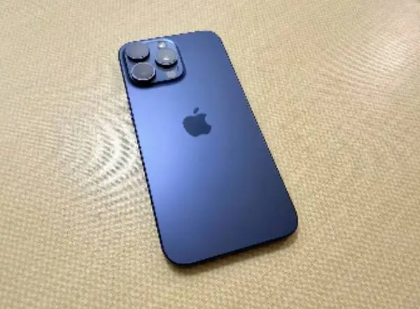 Unlocked iPhone 15 plus