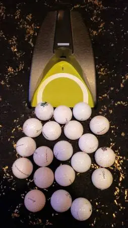 Automatic Golf Ball Return w/20 balls