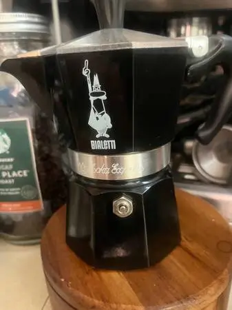 Black Bialetti Mocha Pot - NEW