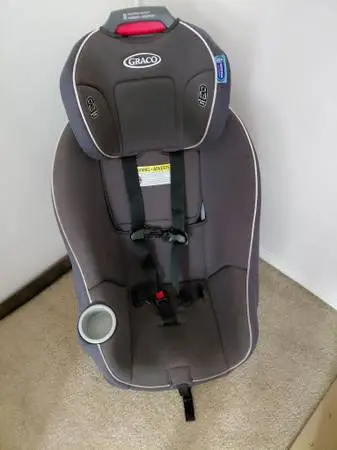 Graco high back car seat>> is still available