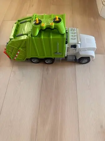 Large Toy Recycling Truck