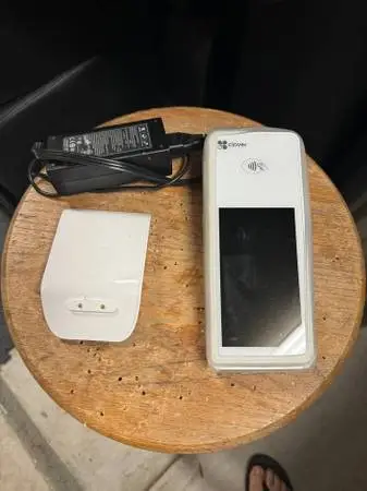 CLOVER With Charger Mint Condition
