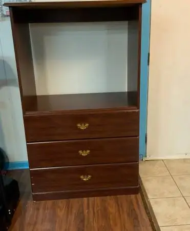 Tv Stand with 3 Drawer Dresser Storage.