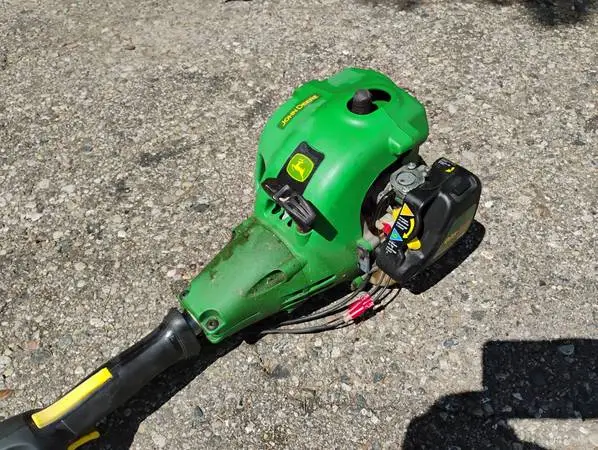 John Deere straight shaft brush cutter