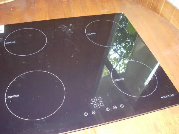 Noxton Induction Hob