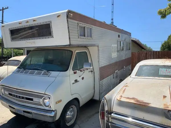 1970 dodge sportsman tv runs and drives