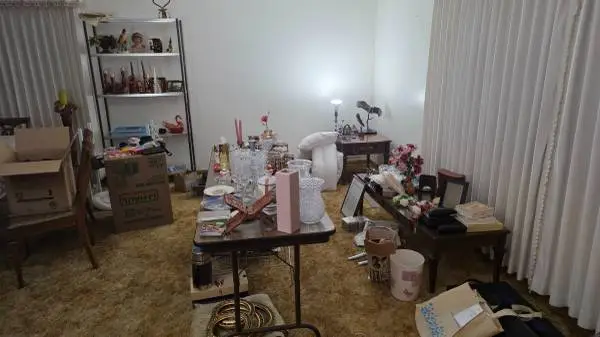 estate sale/ moving sale