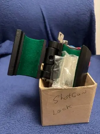 Shotgun Dash Lock