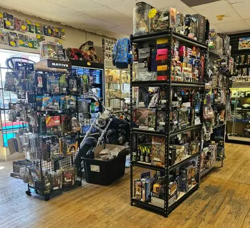 WE BUY/SELL GAMES- GAMESYSTEMS - ELECTRONICS - TOOLS - MORE