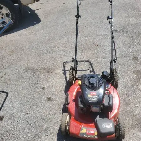Toro self propelled lawn mower with kohler engine