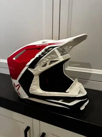 Alpinestars M8 Supertech Helmet - Size XXL - Brand New!