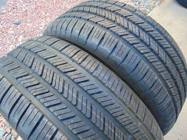 2 New Old Stock 225 50 17 Goodyear Eagle LS-2 Tires 94H *RUNFLAT*2018*