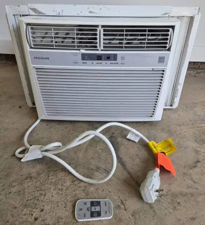 Frigidaire/Electrolux 12,000 BTU Window-Mounted Room Air Conditioner