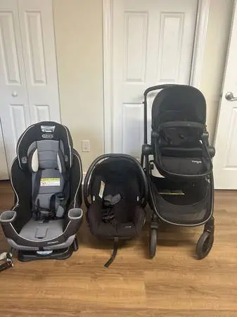 CAR SEAT, INFANT CAR SEAT AND STROLLER