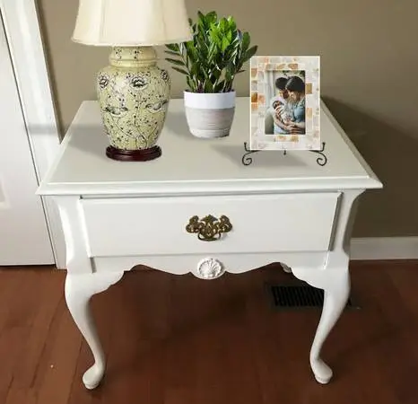 All Wood Side Table End Table Nightstand with Drawer
