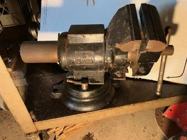 5 Swivel/Tilt Vise