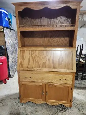 Desk for sale