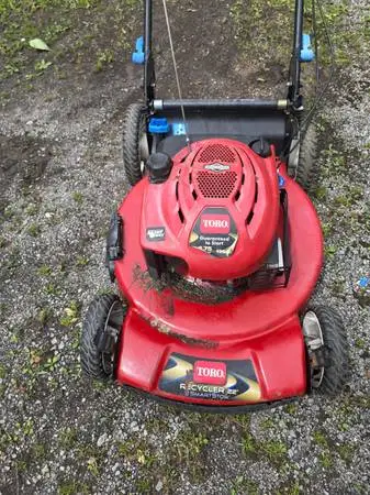 Toro self propelled lawn mower