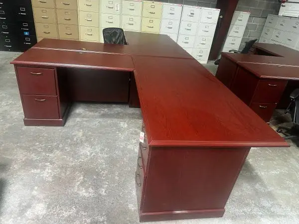 OFFICE DESK L-SHAPE DESK