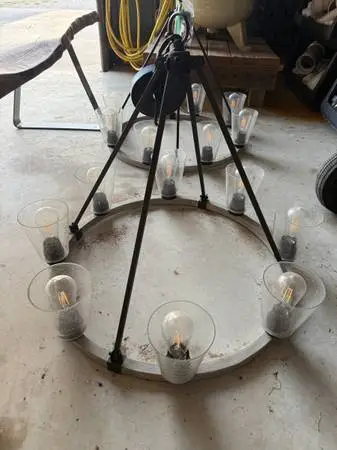 Light fixture Chandeliers