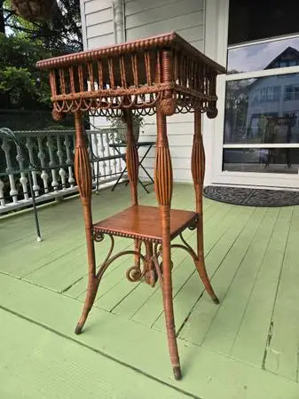 Antique Victorian Wicker and Oak Lamp Table by Heywood Wakefield