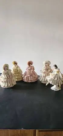 porcelain figurines, elegant spaghetti lace ladies from the 1950s